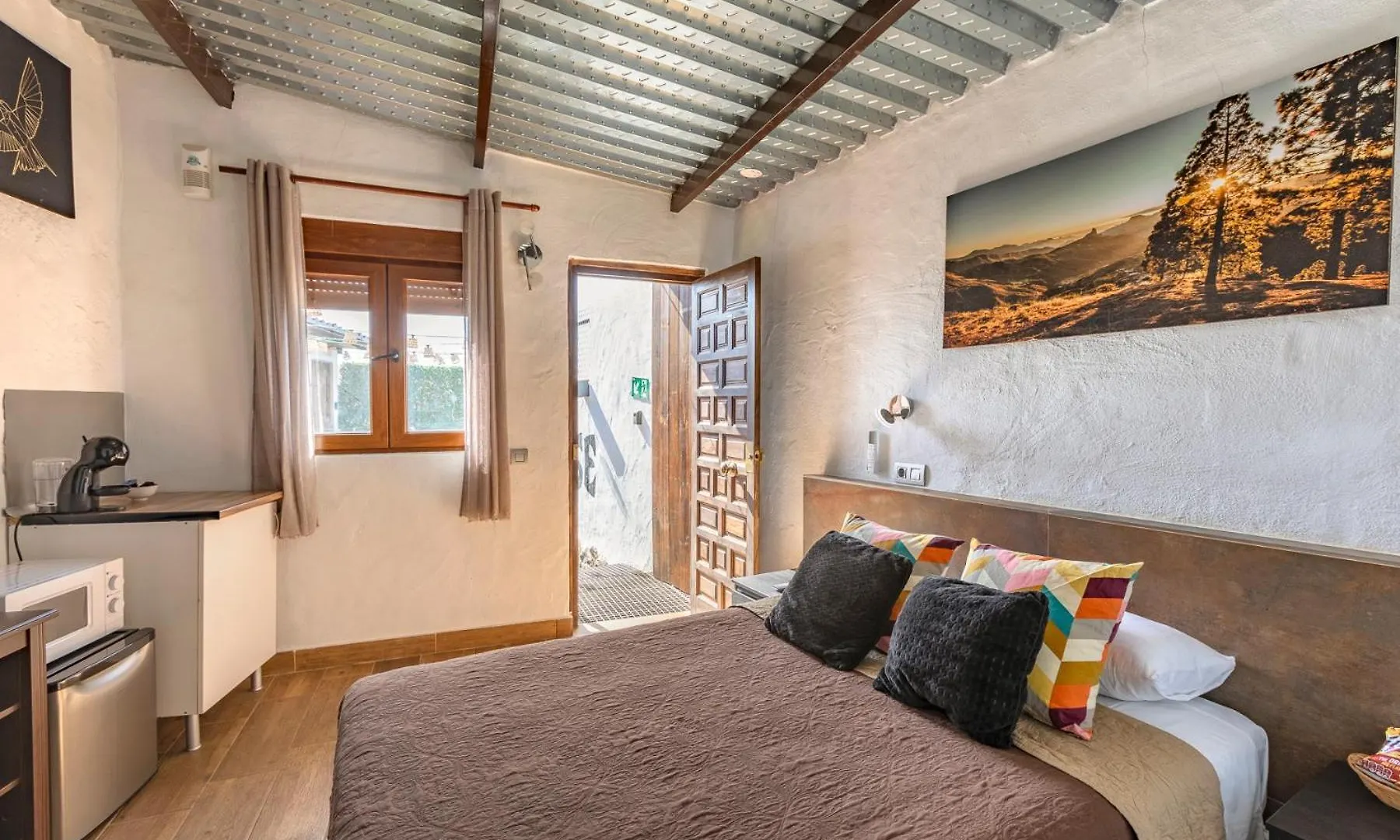 Country house Valtisya Pool And Airport Guest House Telde